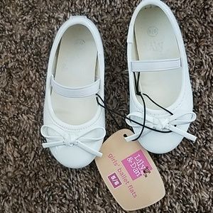 Toddler ballet shoes size 5/6